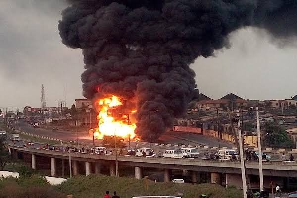 DIESEL TANKER FALLS OFF OTEDOLA BRIDGE, EXPLODES IN LAGOS